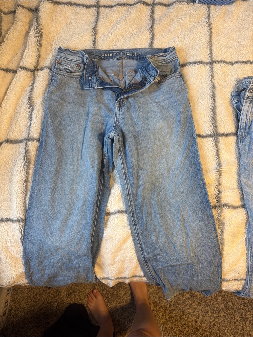 American Eagle Outfitters Light Wash Boyfriend Jeans